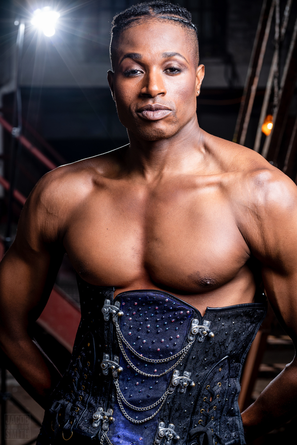 Photo Flash: Broadway Poses for Portraits Backstage at Broadway Bares! Image