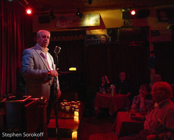 Photo Coverage: Christine Andreas Brings A New Theme Show To The Beach Cafe Image
