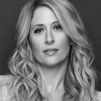 Meet the Current Cast Keeping FROZEN Cool In Summer Image