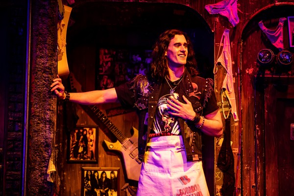 Photo Flash: ROCK OF AGES Brings the Jam Back to the Stage 