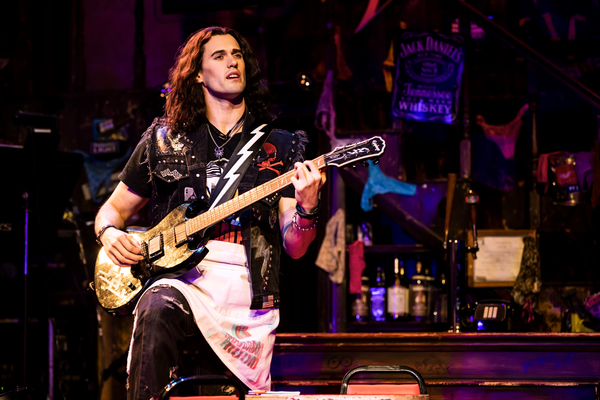Photo Flash: ROCK OF AGES Brings the Jam Back to the Stage 