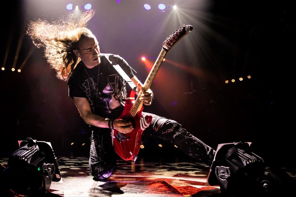 Photo Flash: ROCK OF AGES Brings the Jam Back to the Stage Image