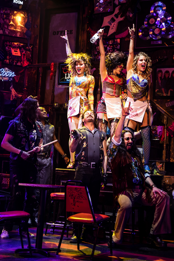 Photo Flash: ROCK OF AGES Brings the Jam Back to the Stage Image