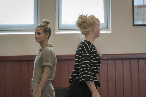 Photo Flash: In Rehearsal With SEASONS GREETING at the Stephen Joseph Theatre 