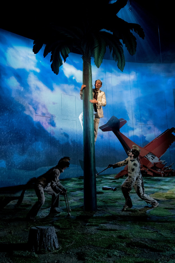 Photo Flash: First Look at PETER GYNT at the National Theatre Image