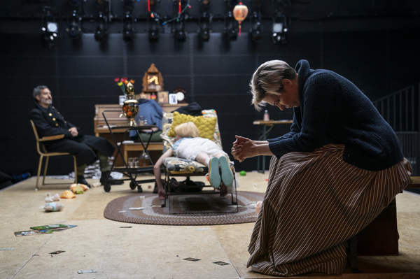 Photo Flash: More Photos from MCC's MOSCOW MOSCOW MOSCOW MOSCOW MOSCOW MOSCOW! Image