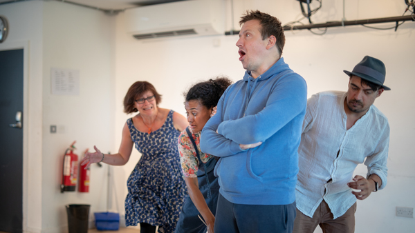 Photo Flash: First Look at WHODUNNIT (UNREHEARSED) at Park Theatre 