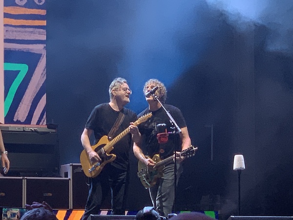 BWW Review and Photo Coverage: HOOTIE AND THE BLOWFISH Group Therapy Tour Image
