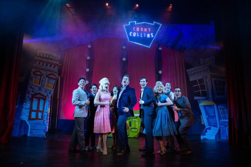 Review: HAIRSPRAY DAZZLES AND DELIGHTS NOW THRU AUGUST 11 at Victoria Theatre  Image