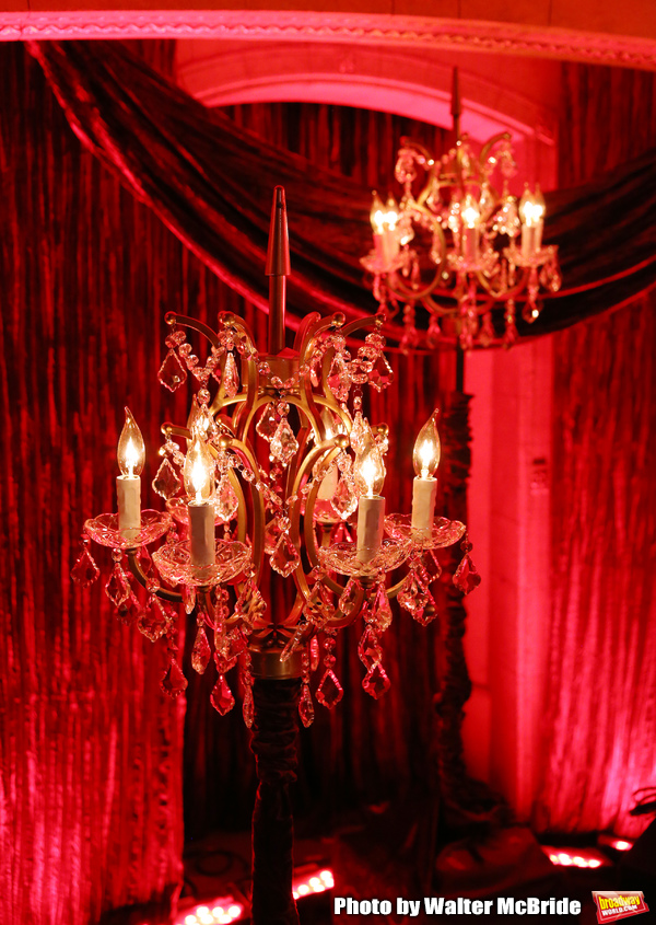 Photo Coverage: A Look at Derek McLane's Scenic Design for Broadway's MOULIN ROUGE! Image