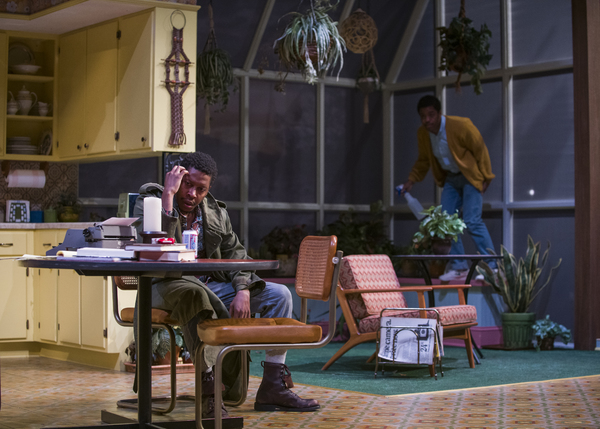 Photo Flash: First Look at Steppenwolf's TRUE WEST Image