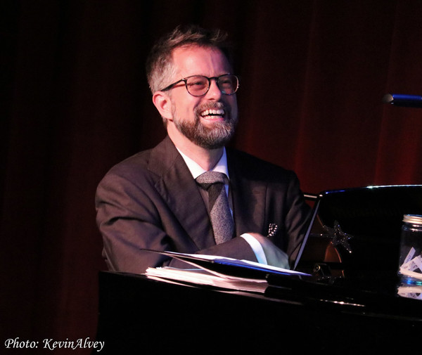 Photo Flash: Laura Osnes Returns To The Birdland Stage! Image