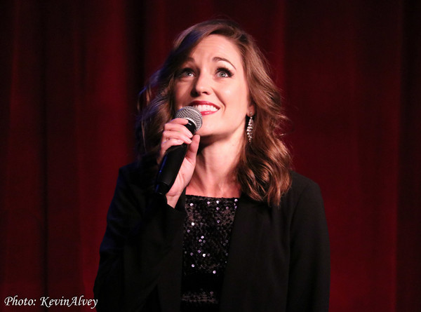 Photo Flash: Laura Osnes Returns To The Birdland Stage! Image