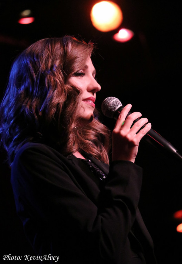 Photo Flash: Laura Osnes Returns To The Birdland Stage! Image