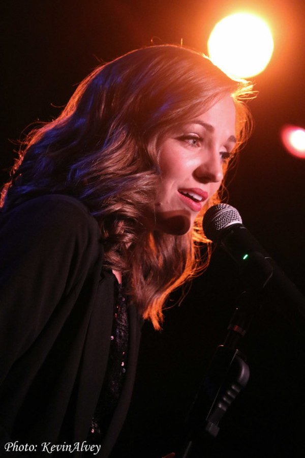 Photo Flash: Laura Osnes Returns To The Birdland Stage! Image