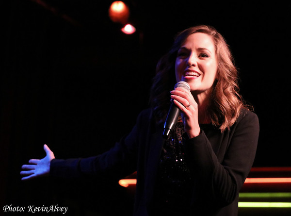Photo Flash: Laura Osnes Returns To The Birdland Stage! Image