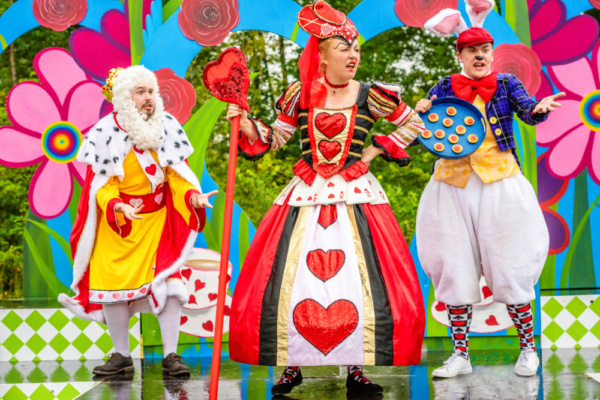 Photo Flash: First Look At Immersion Theatre's Open-Air Tour Of ALICE IN WONDERLAND 