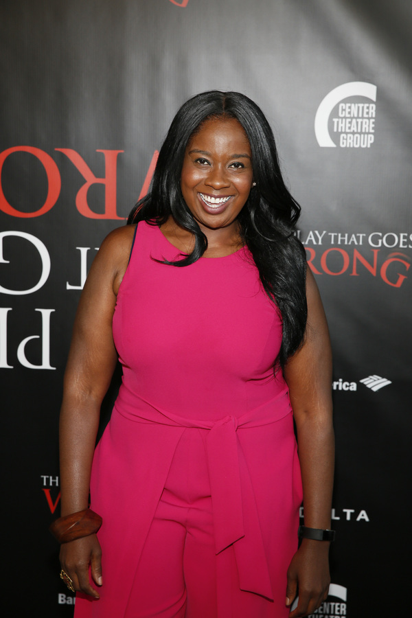 Photo Flash: THE PLAY THAT GOES WRONG Opens At The Ahmanson Theatre Image