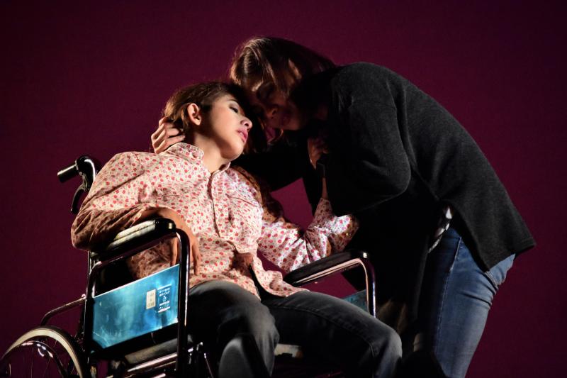 Photo Coverage: First Look at STOP KISS; Show Runs Now Thru 7/21 Image