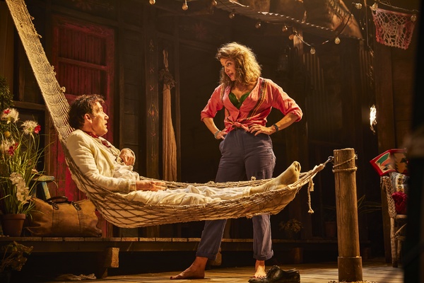 Photo Flash: Clive Owen, Anna Gunn Star in THE NIGHT OF THE IGUANA Image