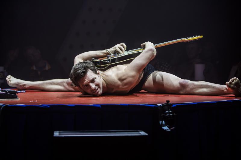 Review: SYDNEY CABARET FESTIVAL: Fun And Intimate, CHEEKY CABARET Is A Classic Cabaret Circus Experience 