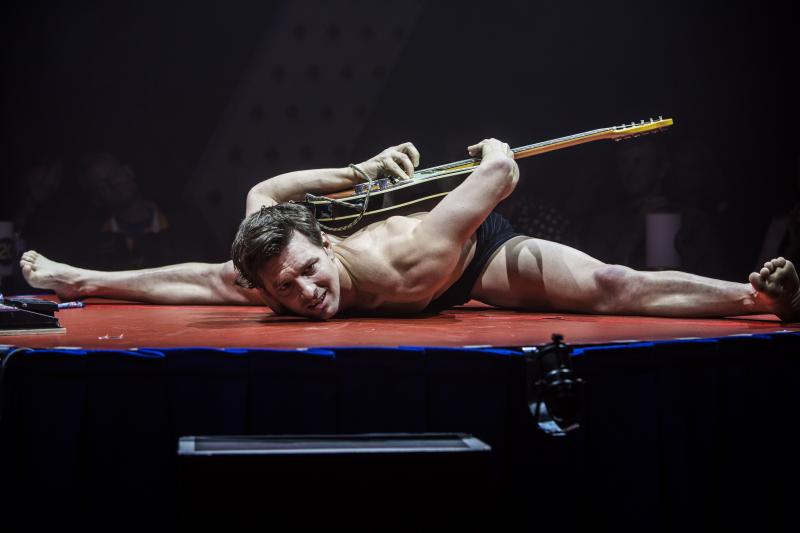 Review: SYDNEY CABARET FESTIVAL: Fun And Intimate, CHEEKY CABARET Is A Classic Cabaret Circus Experience Image