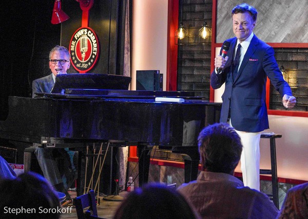 Photo Coverage: Clint Holmes Tributes Nat King Cole at Mr. Finn's Cabaret Image