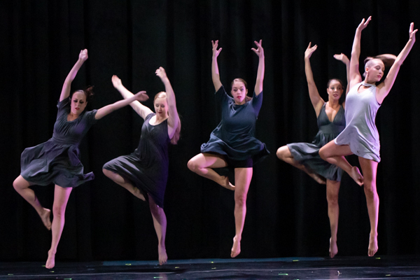 Photo Coverage: Inside New Vision Dance Co.'s FULL BLOOM Image