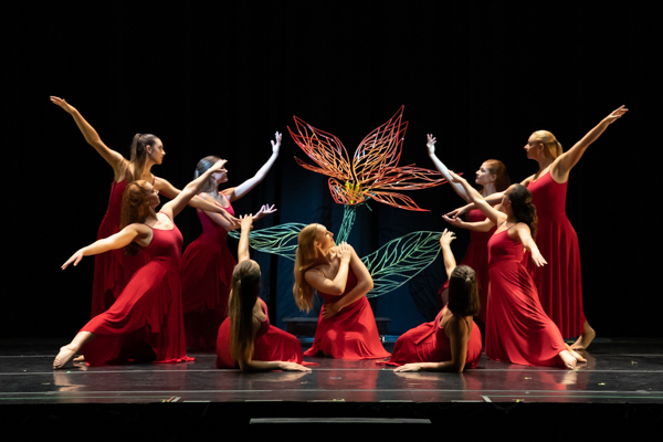 Photo Coverage: Inside New Vision Dance Co.'s FULL BLOOM Image