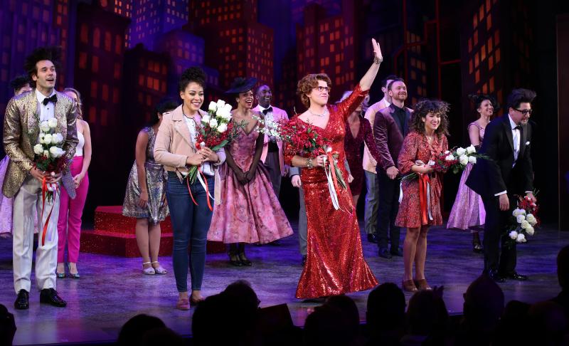 BWW Flashback: TOOTSIE Takes Final Broadway Bow Image