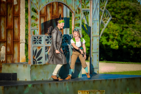 Photo Flash: First Look At Immersion Theatre's Open-Air Tour Of A MIDSUMMER NIGHT'S DREAM  Image