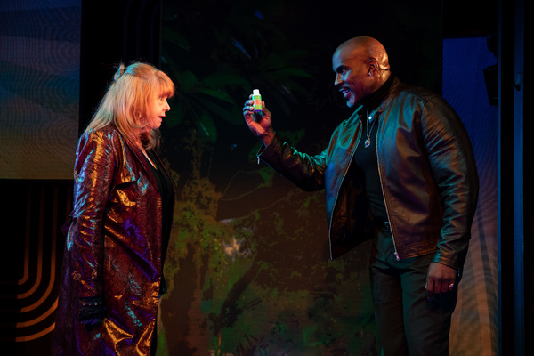 Photo Flash: First Look at Annie Golden and the Cast of BROADWAY BOUNTY HUNTER Image