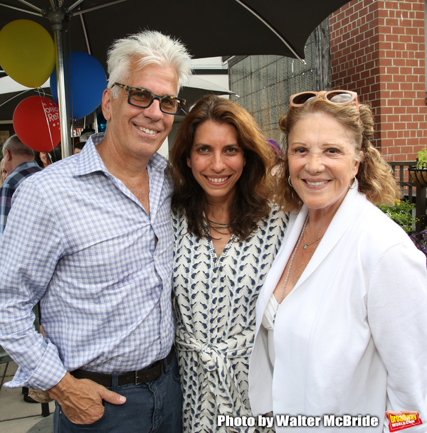 Steve Bakunas, Sarah Stern and Linda Lavin Photo
