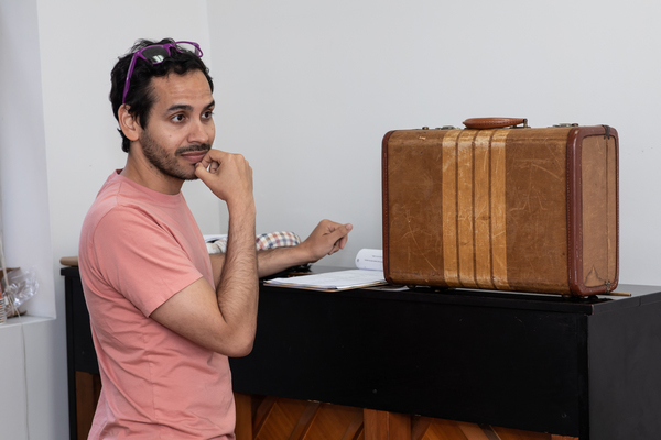 Photo Flash: In Rehearsal With DEATH OF A SHOE SALESMAN  Image