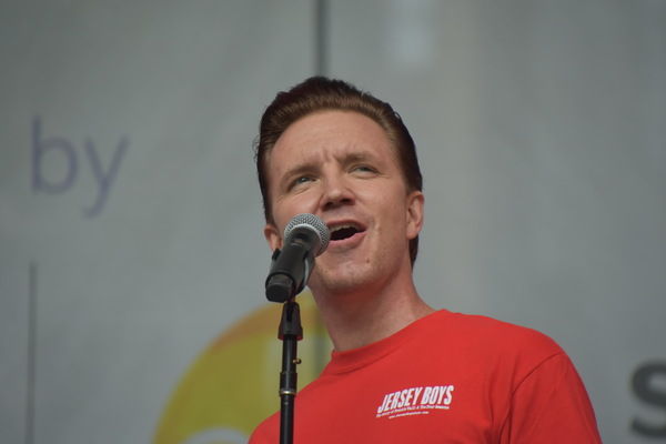 Photo Coverage: BEETLEJUICE, WAITRESS, COME FROM AWAY, CHICAGO, & JERSEY BOYS Hit The Stage At BROADWAY AT BRYANT PARK Image