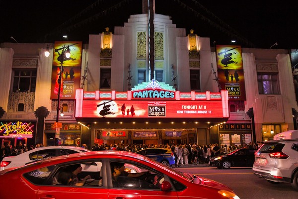 Photo Flash: The National Tour of MISS SAIGON Opens At The Hollywood Pantages  Image