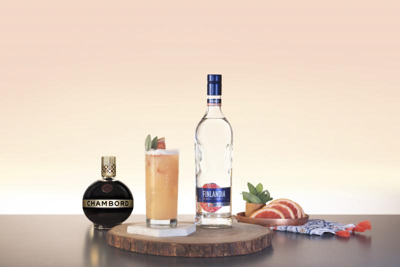 Master Mixologist:  Pekka Pellinen of FINLANDIA VODKA  Image