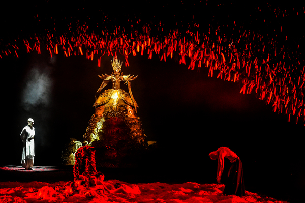 Photo Flash: Yang Liping Contemporary Dance Presents The World Premiere of UNDER SIEGE Image