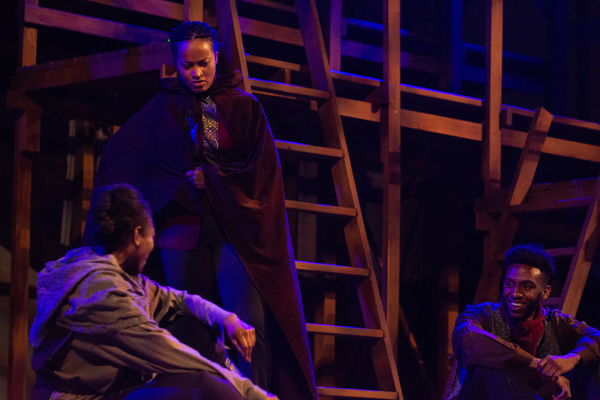 Photo Flash: First Folio Theatre Presents HENRY V Image