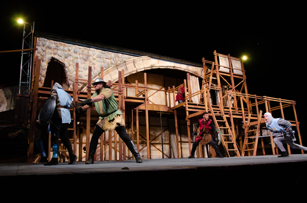 Photo Flash: First Folio Theatre Presents HENRY V Image