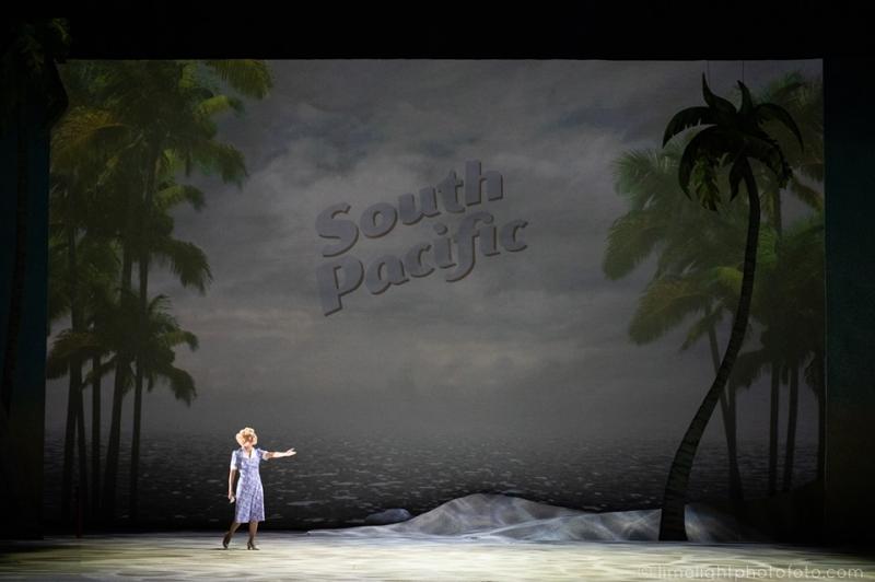 Review: 1940s Nostalgia in the Charming Rendition of SOUTH PACIFIC at Artscape Opera House 