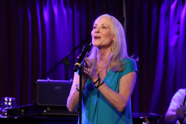 Photo Flash: Elizabeth Ward Land Debuts STILL WITHIN THE SOUND OF MY VOICE: THE SONGS OF LINDA RONSTADT At The Green Room 42 Image