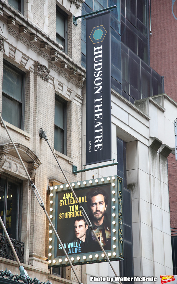 Elvis Presley, Hudson Theater, New York City