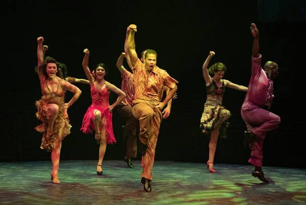 Photo Flash: GUYS AND DOLLS at Broadway at Music Circus Image