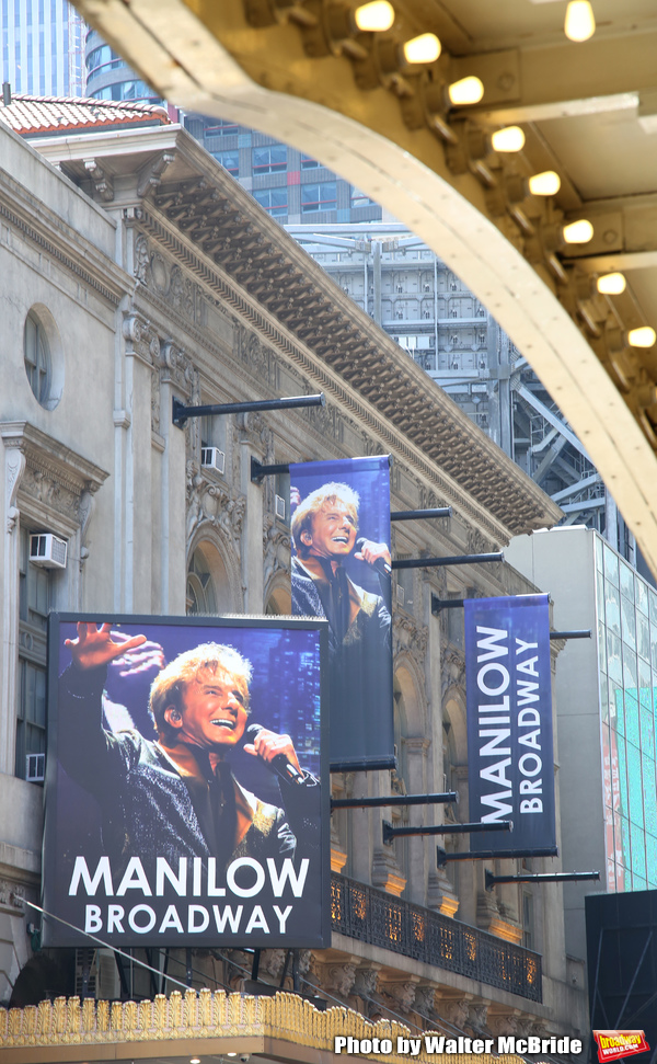 Up On The Marquee: MANILOW BROADWAY Image