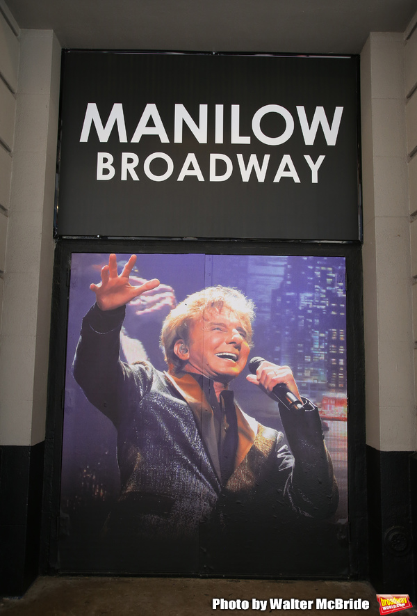 Up On The Marquee: MANILOW BROADWAY Image