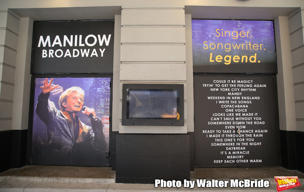 Up On The Marquee: MANILOW BROADWAY Image