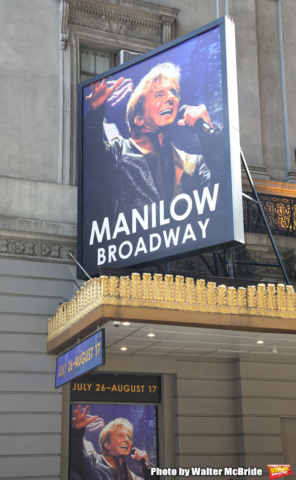 Up On The Marquee: MANILOW BROADWAY Image