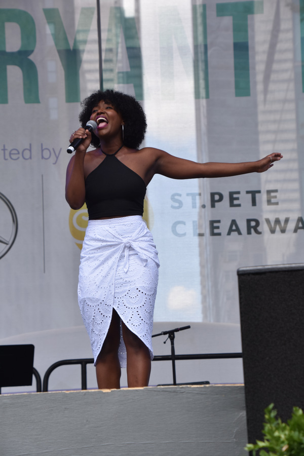 Photo Coverage: Ryann Redmond, Arielle Jacobs, and More Perform at Broadway in Bryant Park Image