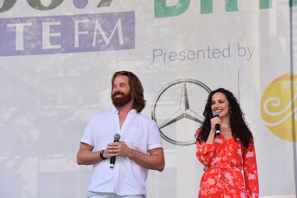 Photo Coverage: Ryann Redmond, Arielle Jacobs, and More Perform at Broadway in Bryant Park  Image